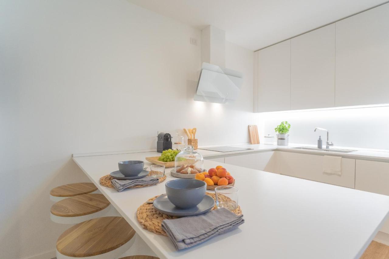Ginepro & Salvia Apartments In Como By Rent All Como Kültér fotó