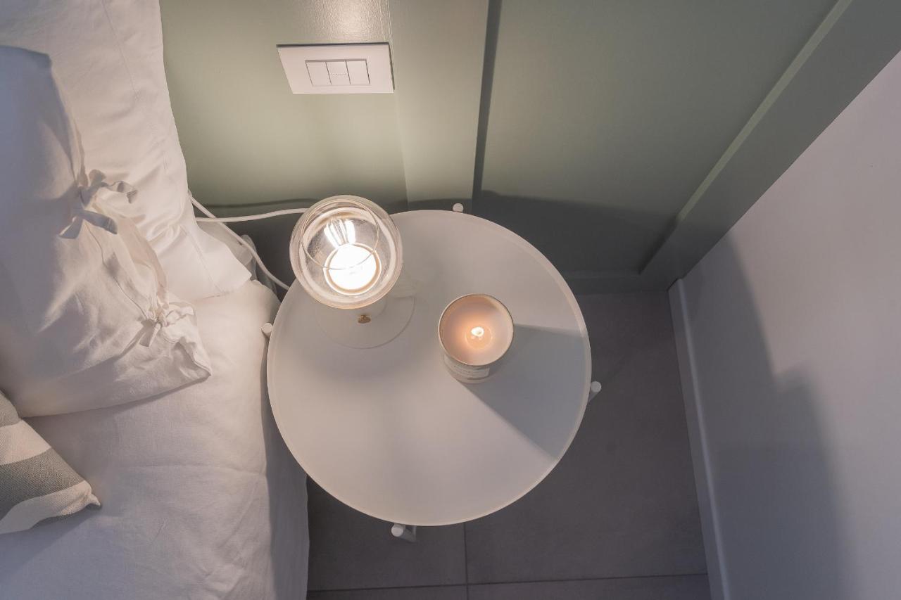Ginepro & Salvia Apartments In Como By Rent All Como Kültér fotó