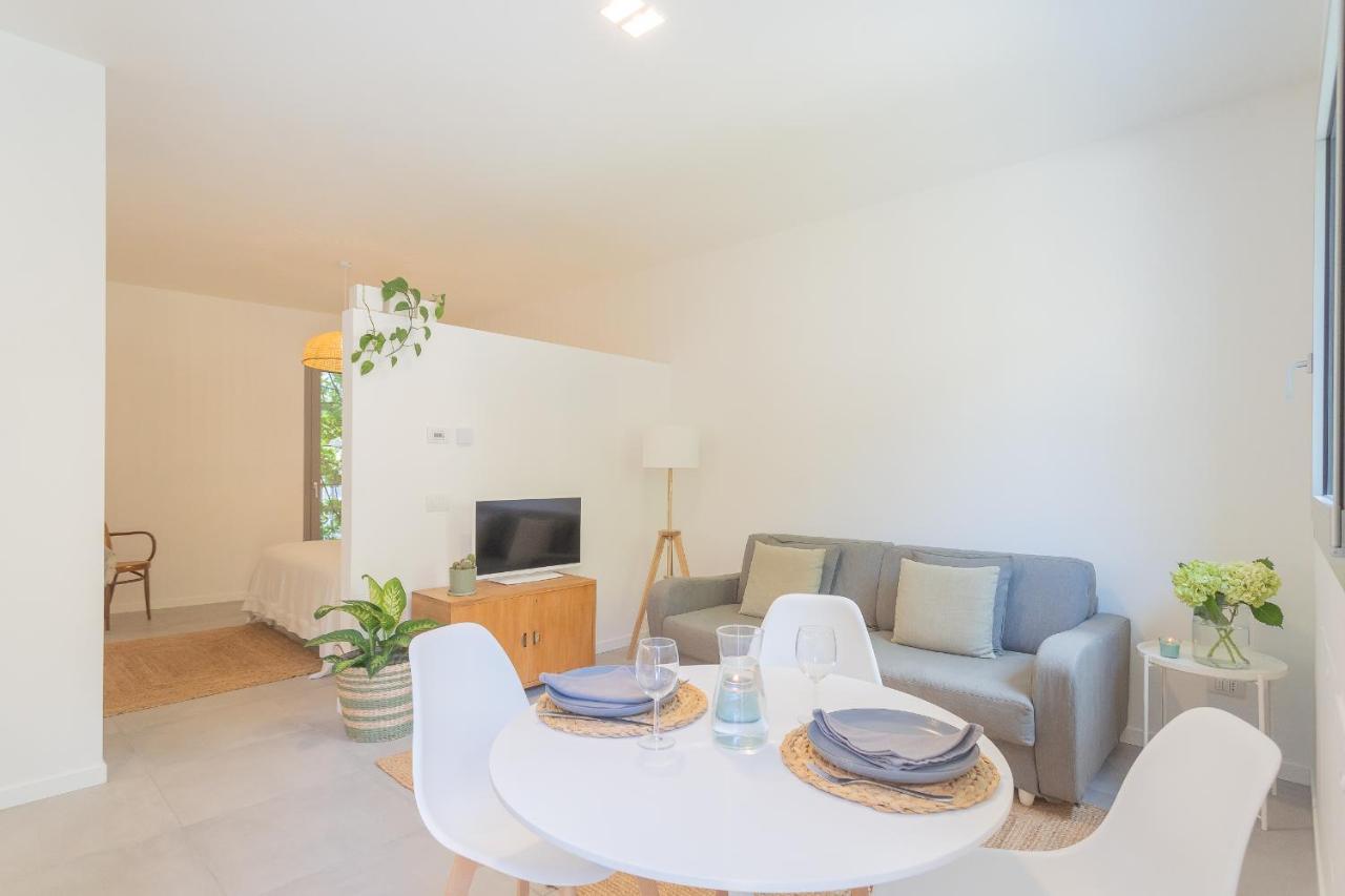 Ginepro & Salvia Apartments In Como By Rent All Como Kültér fotó