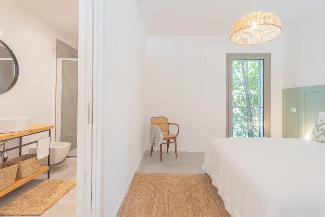 Ginepro & Salvia Apartments In Como By Rent All Como Kültér fotó