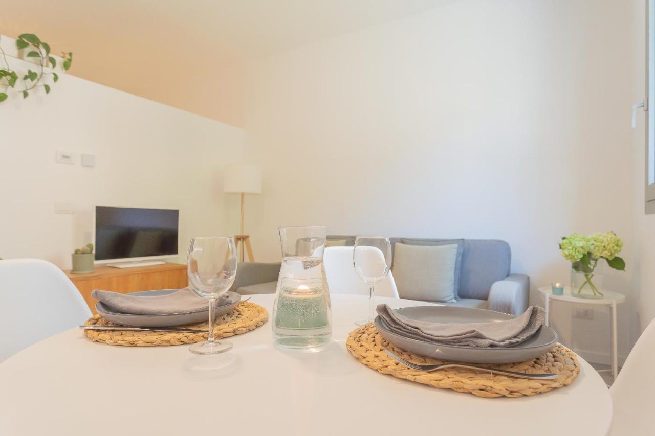 Ginepro & Salvia Apartments In Como By Rent All Como Kültér fotó