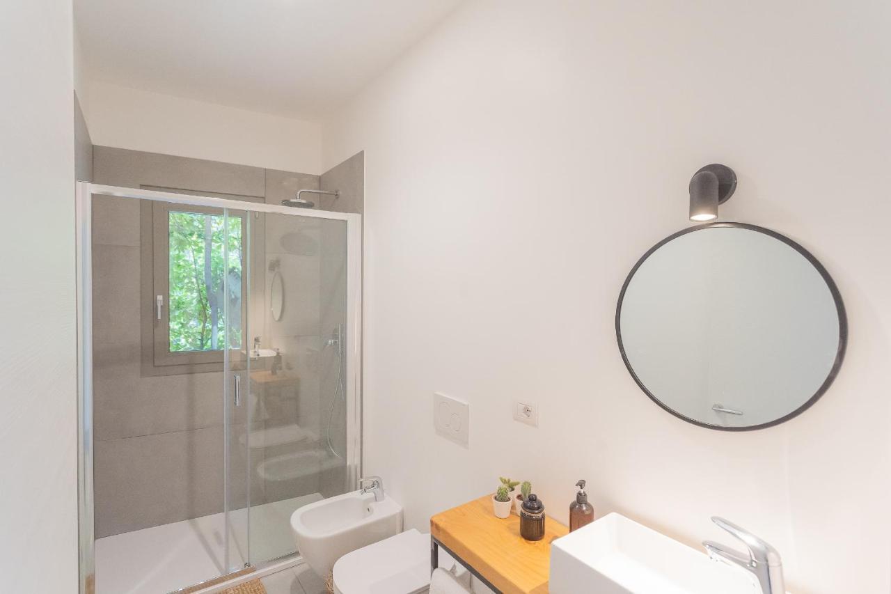 Ginepro & Salvia Apartments In Como By Rent All Como Kültér fotó