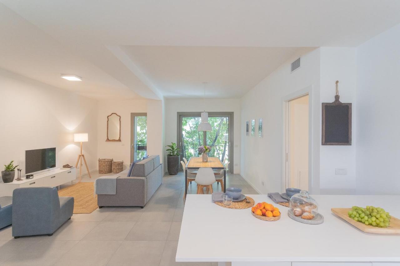 Ginepro & Salvia Apartments In Como By Rent All Como Kültér fotó