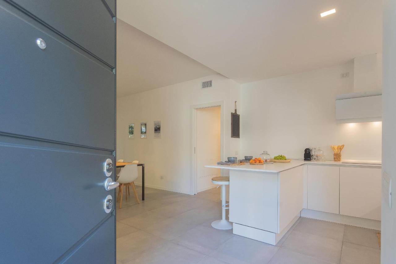 Ginepro & Salvia Apartments In Como By Rent All Como Kültér fotó