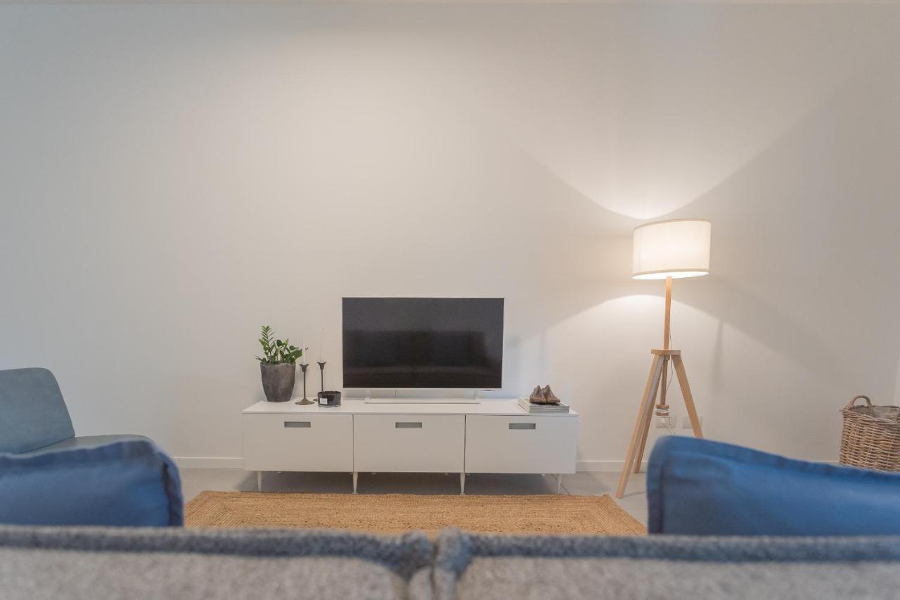 Ginepro & Salvia Apartments In Como By Rent All Como Kültér fotó